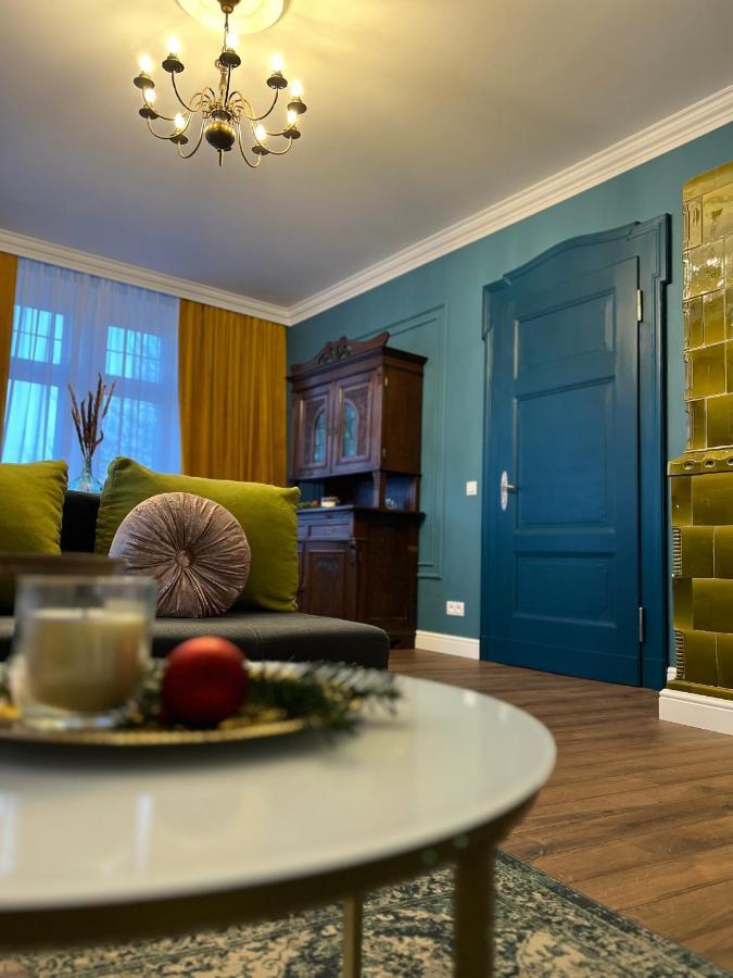 Apartament Baron ***** イェレニャ・グーラ エクステリア 写真